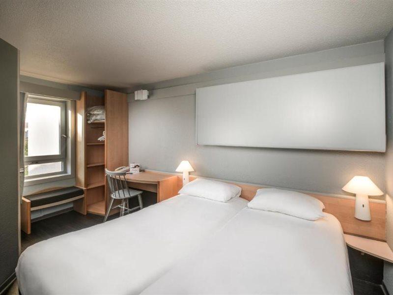 Ibis Carcassonne Centre - La Cite Hotel Buitenkant foto