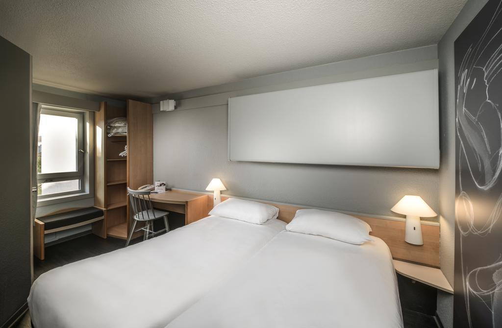 Ibis Carcassonne Centre - La Cite Hotel Buitenkant foto